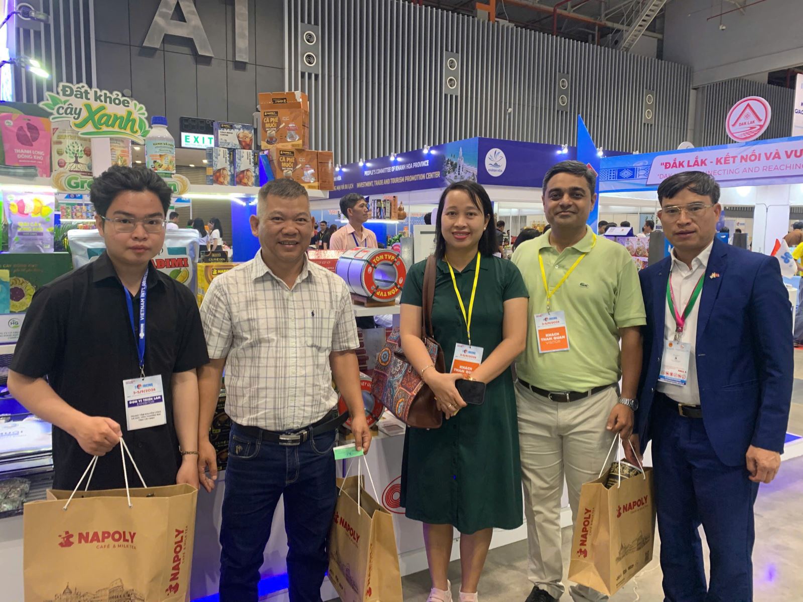 tin-tuc-napoli-napoly-coffee-tham-du-viet-nam-international-sourcing-2026-dua-ca-phe-viet-vuon-tam-quoc-te